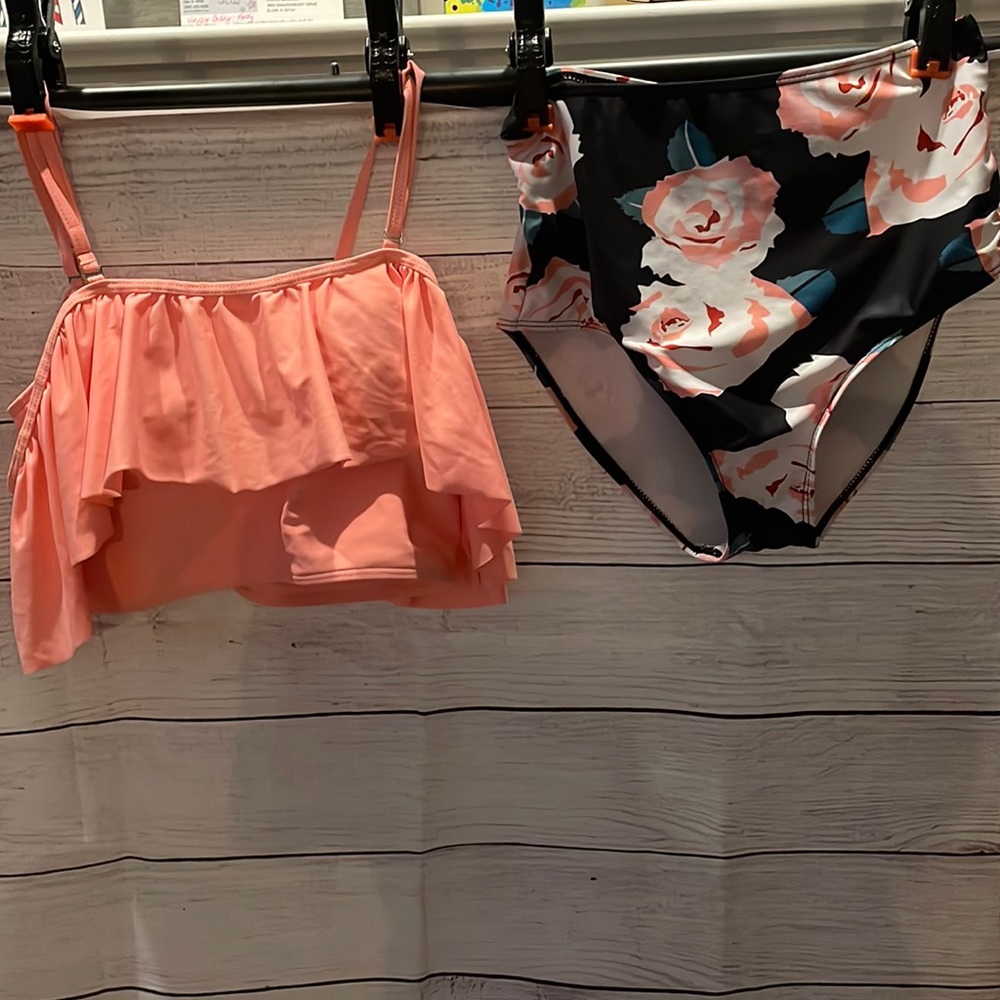 Pink top and Roses on the black bottom 2 piece women’s swimsuit